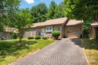 27B Trillium Ct Asheville, NC 28805