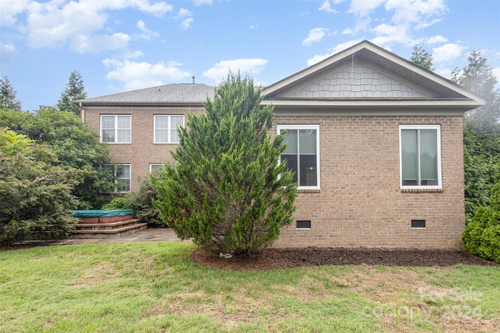 849 Wandering Way Dr Waxhaw, NC 28173