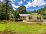 4 Leibestraum Dr Horse Shoe, NC 28742