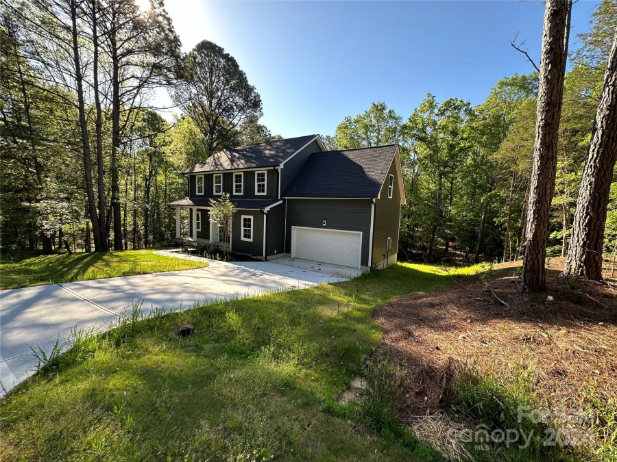 1541 Riverview Cir Lancaster, SC 29714