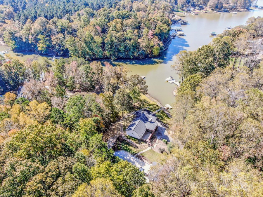 124 La Agua Ln Troutman, NC 28166