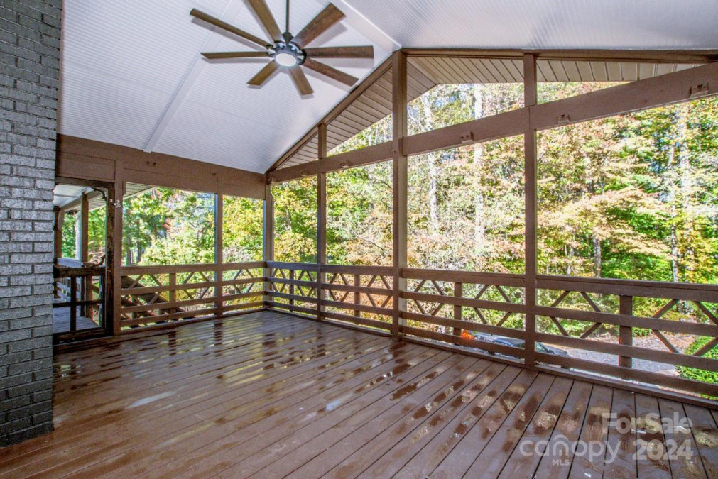 124 La Agua Ln Troutman, NC 28166