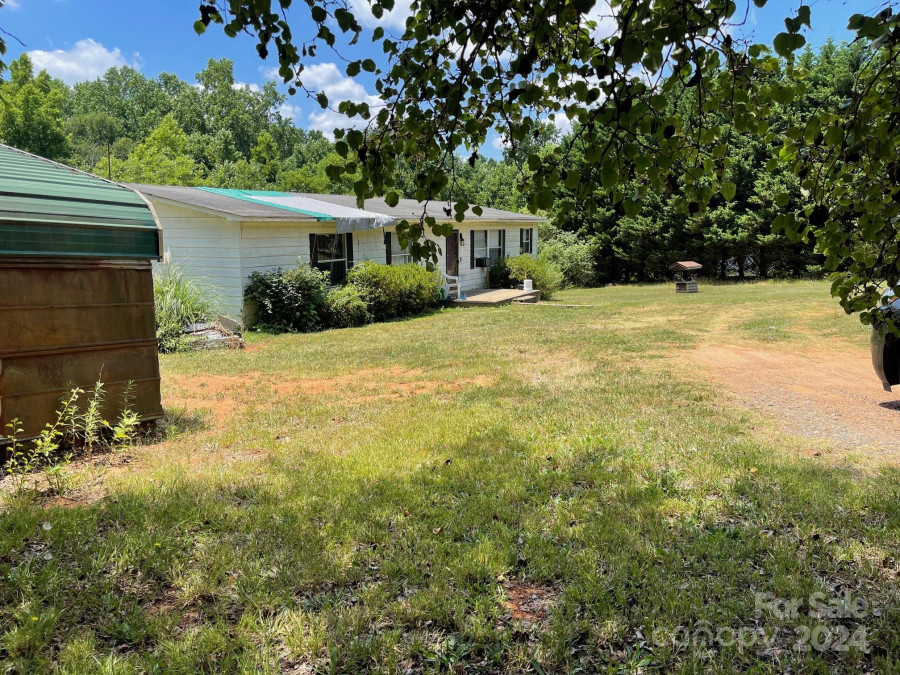 1133 Clemmay Trl Lincolnton, NC 28092