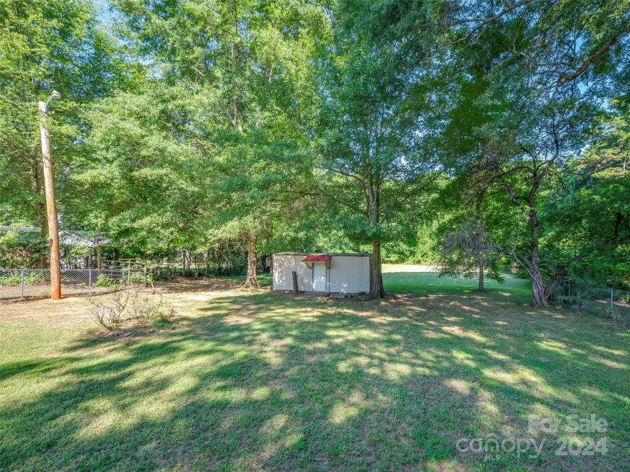 737 Hardin Rd Forest City, NC 28043