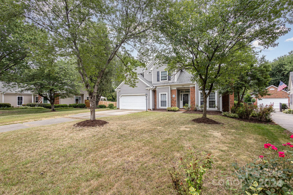 11831 Broadwater Ln Charlotte, NC 28273