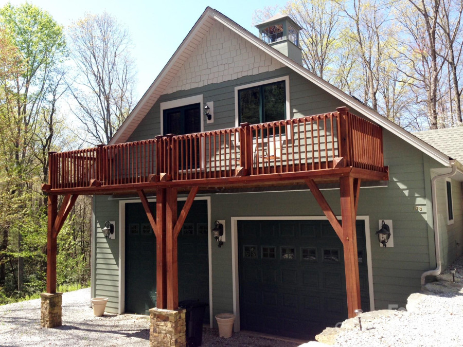 178 Whetstone Gap Rd Lake Toxaway, NC 28747