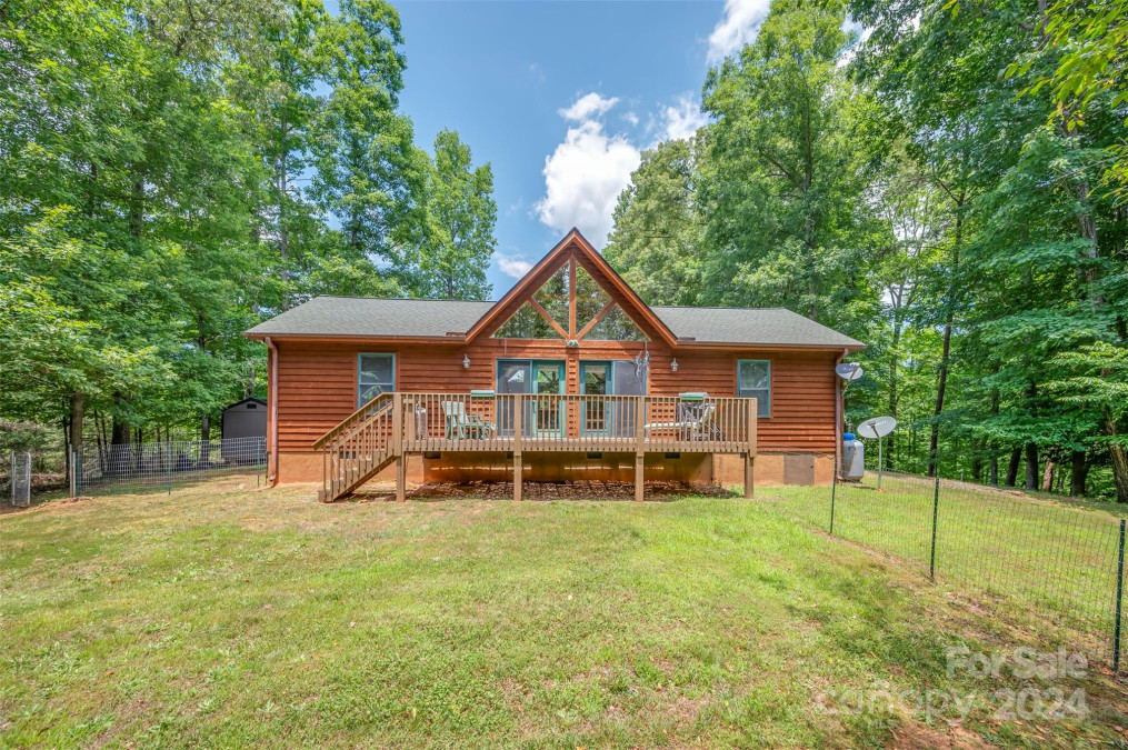 1026 Clearwater Pw Rutherfordton, NC 28139