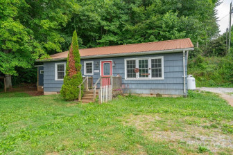 14496 226 Hw Spruce Pine, NC 28777