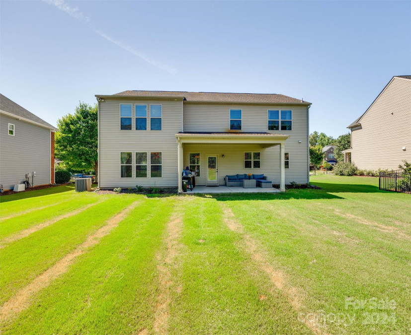 2708 Dunlin Dr Fort Mill, SC 29707