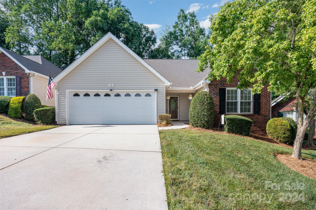 121 Keswick Ln Mooresville, NC 28117