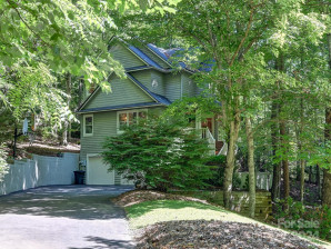 85 Laurel Creek Dr Asheville, NC 28803