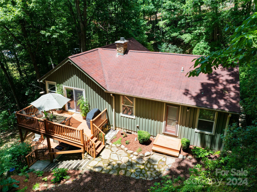 54 Piney Branch Dr Candler, NC 28715