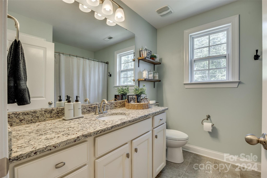 885 Coralbell Way Tega Cay, SC 29708