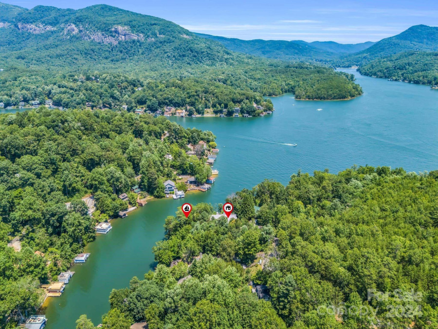 197 Hawthorne Dr Lake Lure, NC 28746