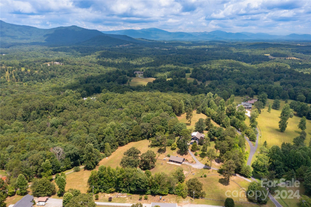 571 Bill Holbert Rd Tryon, NC 28782