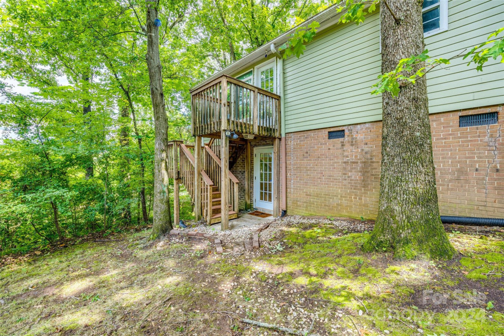 2894 Ashley Arbor Dr Fort Mill, SC 29715