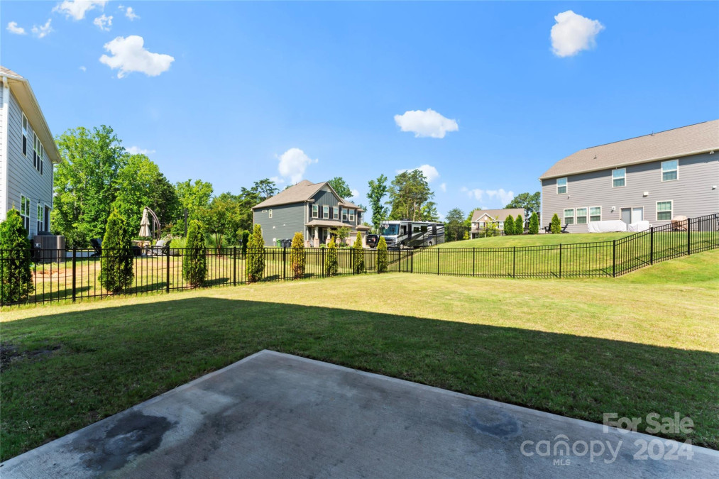 15628 Wensea Ln Charlotte, NC 28278