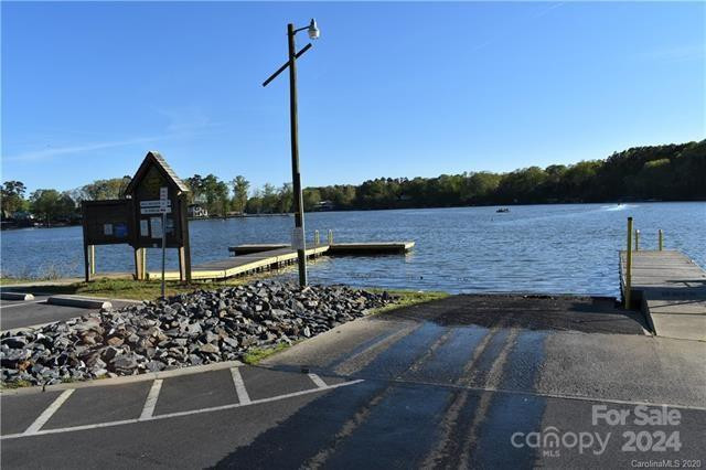 188 Badin Shores Cir Badin Lake, NC 28127