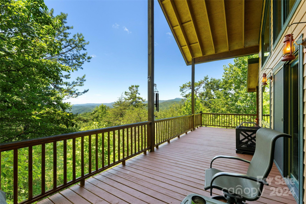 44 Split Rock Rd Brevard, NC 28712