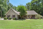 156 Hunters Trl Tryon, NC 28782