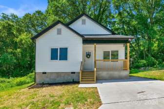 213 Norment Ave Gastonia, NC 28052