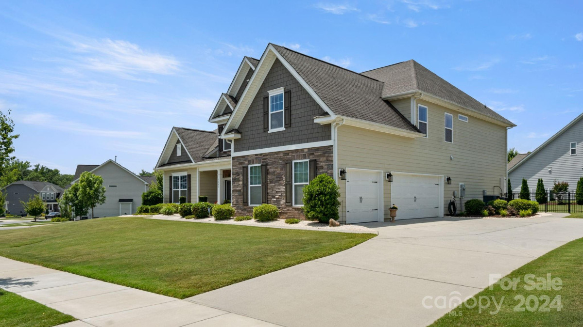 1081 Thomas Knapp Pw Fort Mill, SC 29715