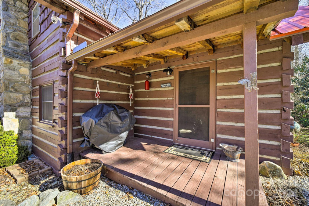 443 Timberline Dr Maggie Valley, NC 28751