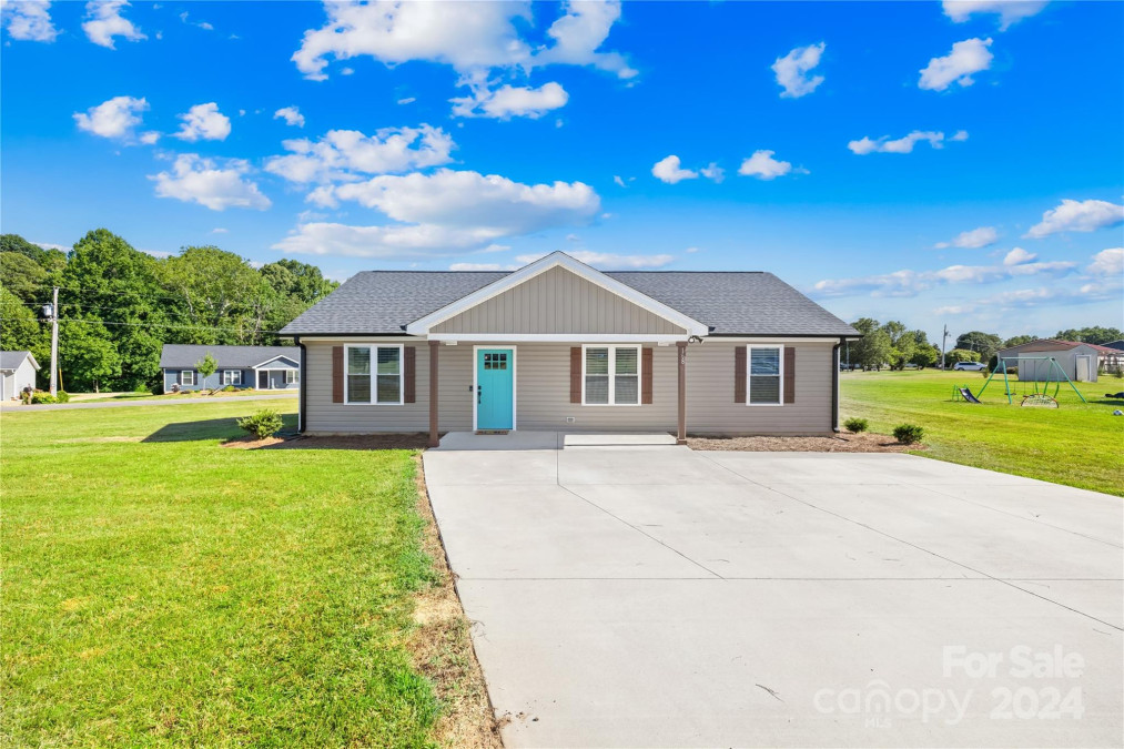 168 Delight Loop Statesville, NC 28677