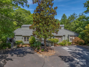 128 Quail Run Ct Lake Lure, NC 28746