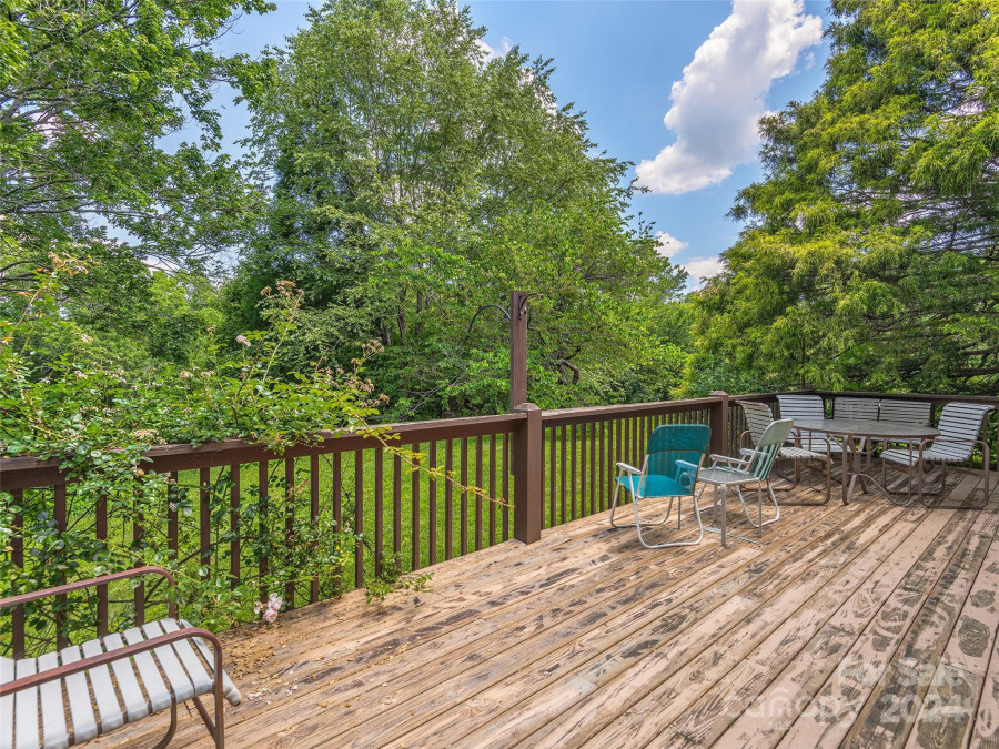 166 Bane Rd Mills River, NC 28759