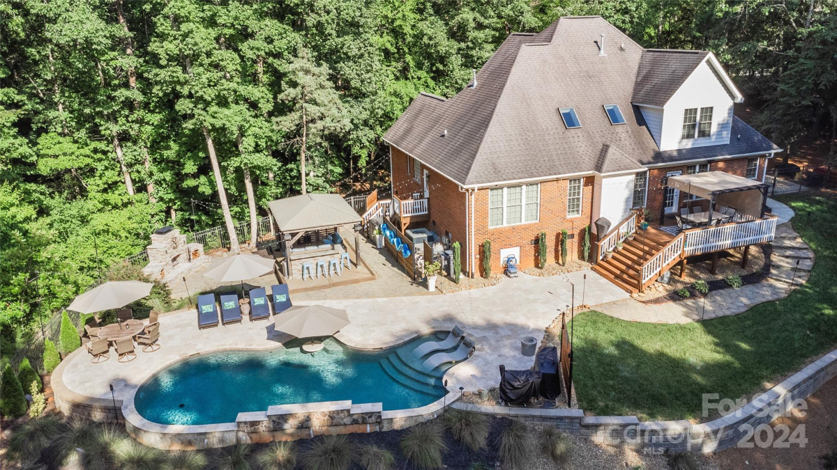 113 Mariners Bluff Rd York, SC 29745