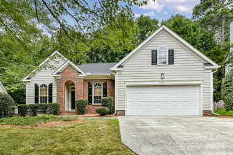 4415 Highcroft Ln Charlotte, NC 28269