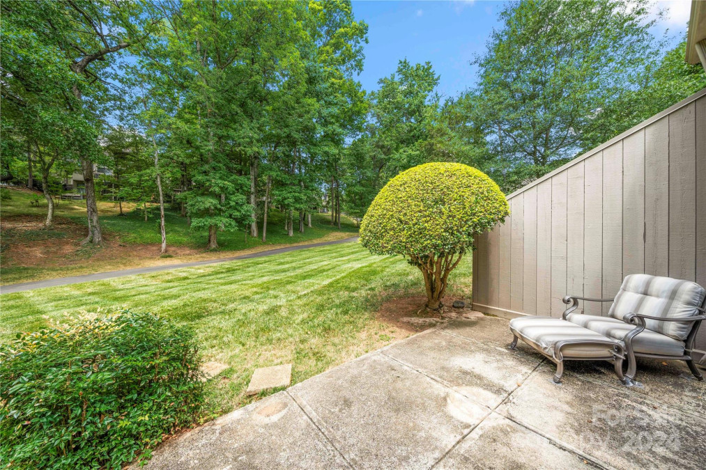 35 Old Post Rd Clover, SC 29710