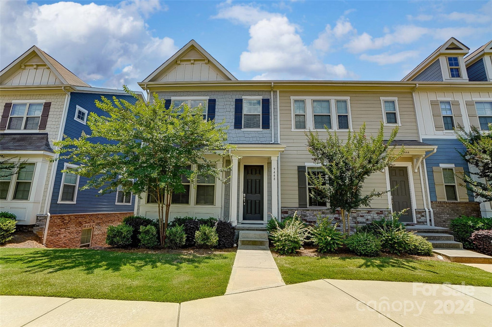 9448 Ainslie Downs St Charlotte, NC 28273