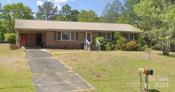 139 Lakeview Trl Rockingham, NC 28379