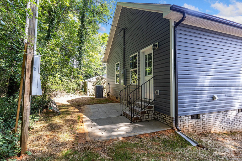 112 Heath St Albemarle, NC 28001