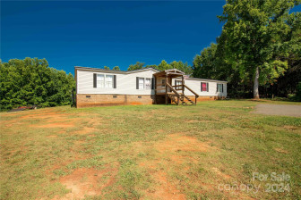 3828 Trouble St Sharon, SC 29742