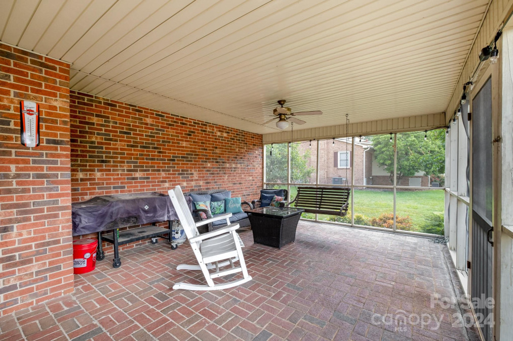 1209 Suzanne St Kings Mountain, NC 28086