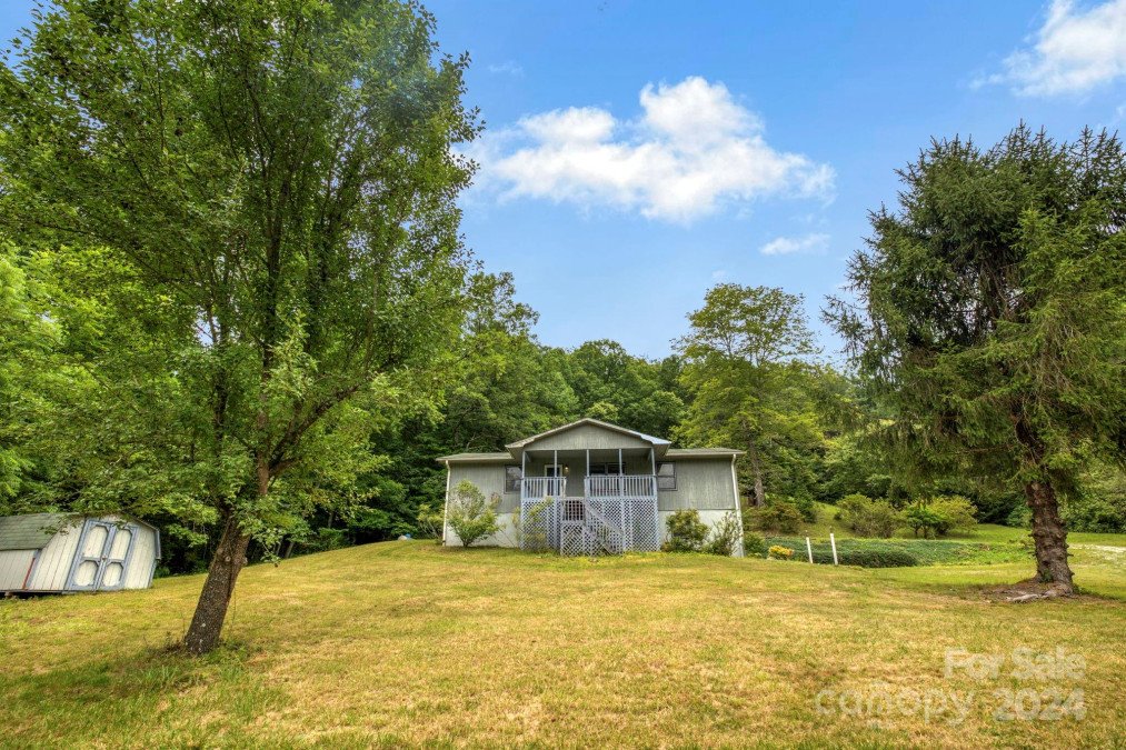 45 Chestnut Cove Rd Brevard, NC 28712