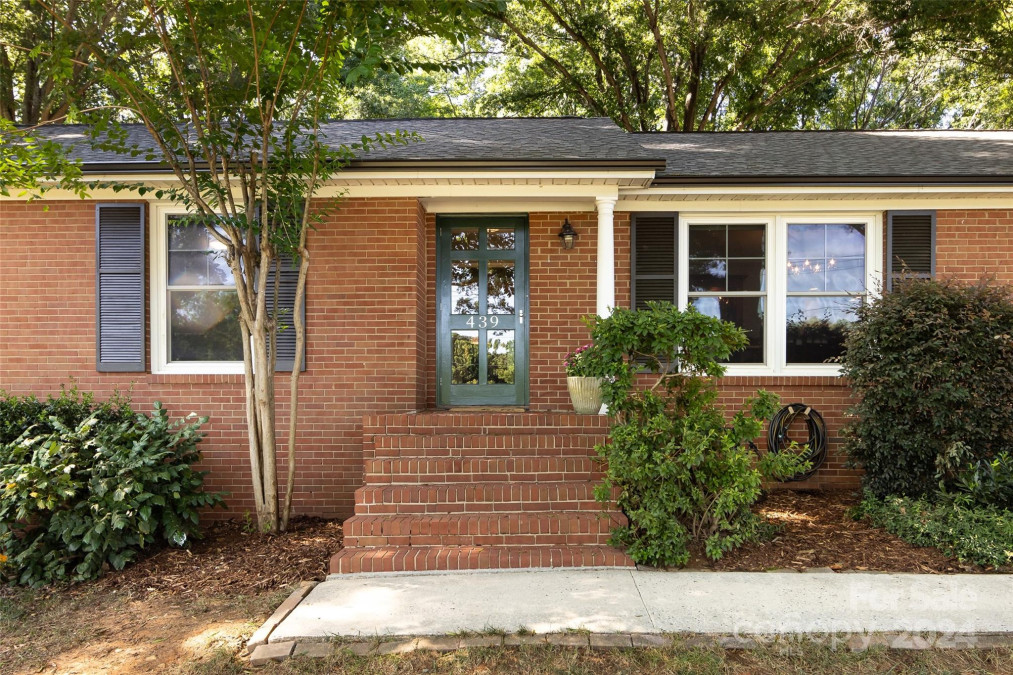 439 Boyce Rd Charlotte, NC 28211