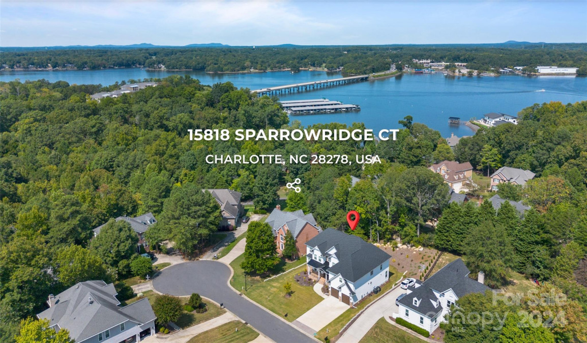 15818 Sparrowridge Ct Charlotte, NC 28278