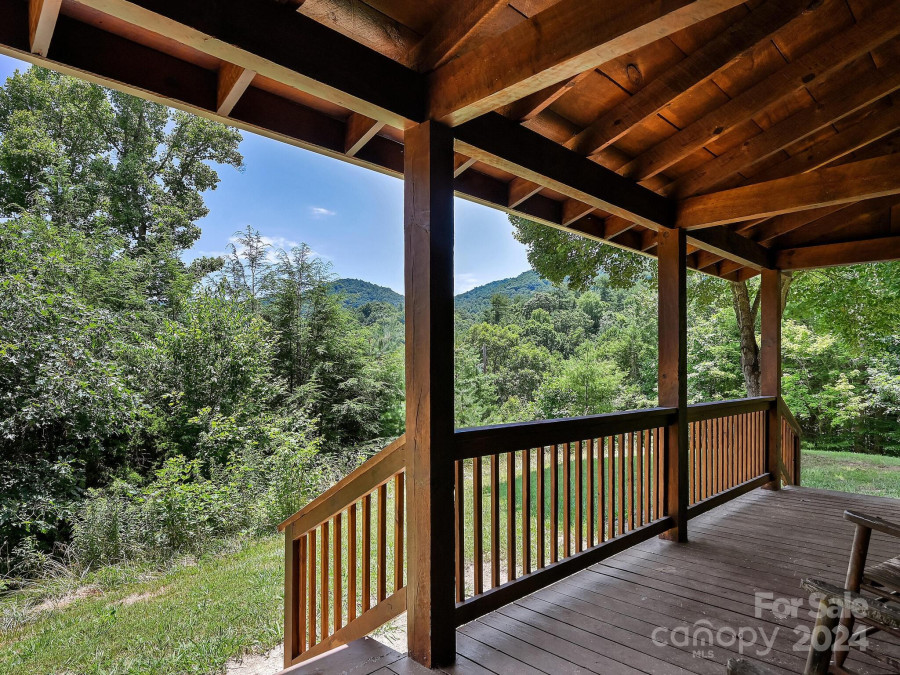 2939 Lonesome Mountain Rd Marshall, NC 28753