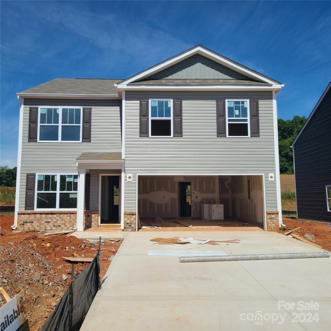 56 Madelyn Dr Clyde, NC 28721