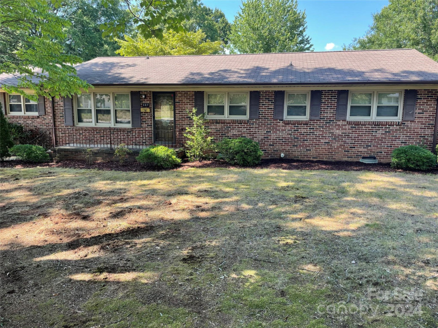 307 Eddleman Rd Kannapolis, NC 28083