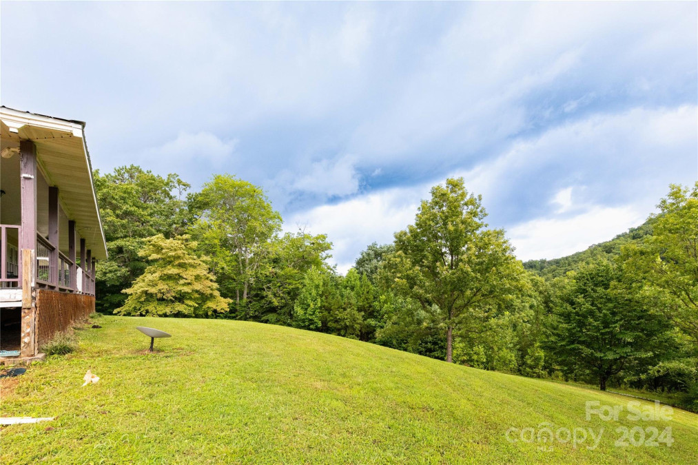 175 Williams Way Bryson City, NC 28713