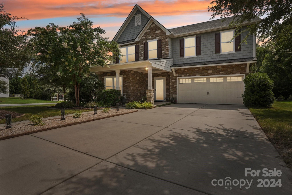 4043 Orchid Way Tega Cay, SC 29708