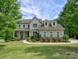 2424 Island Lake Dr Charlotte, NC 28214