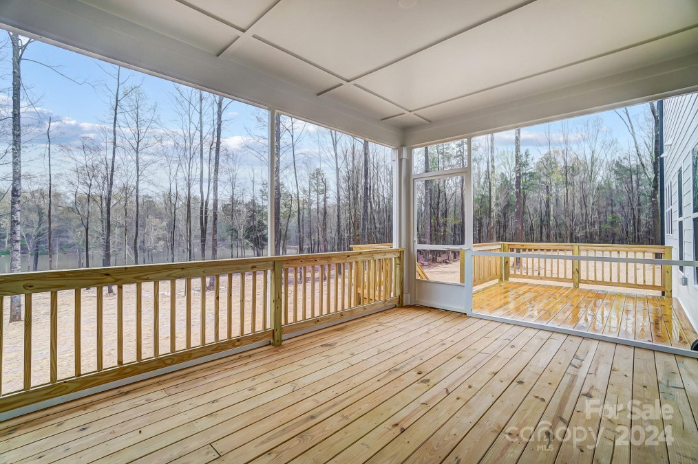 8116 Bayview Ln Belmont, NC 28012