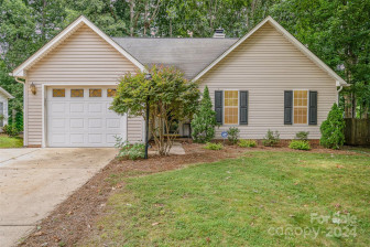 4210 Huntmeadow Dr Charlotte, NC 28269