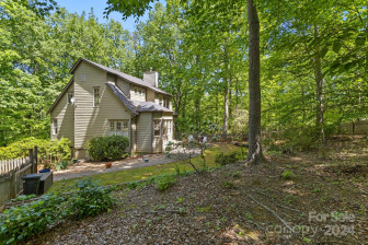 2825 Hunting Country Rd Tryon, NC 28782